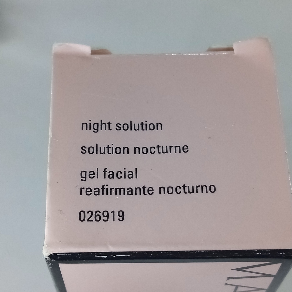 Mary Kay Night Solution NEW - Picture 4 of 8